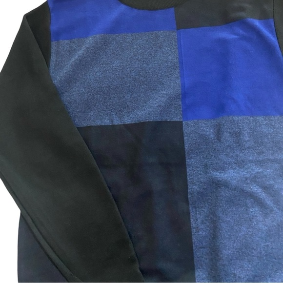 Men’s Ballantrae Edinburgh Retro Blue/Black Color-block Crew Neck Sweater - Picture 2 of 5